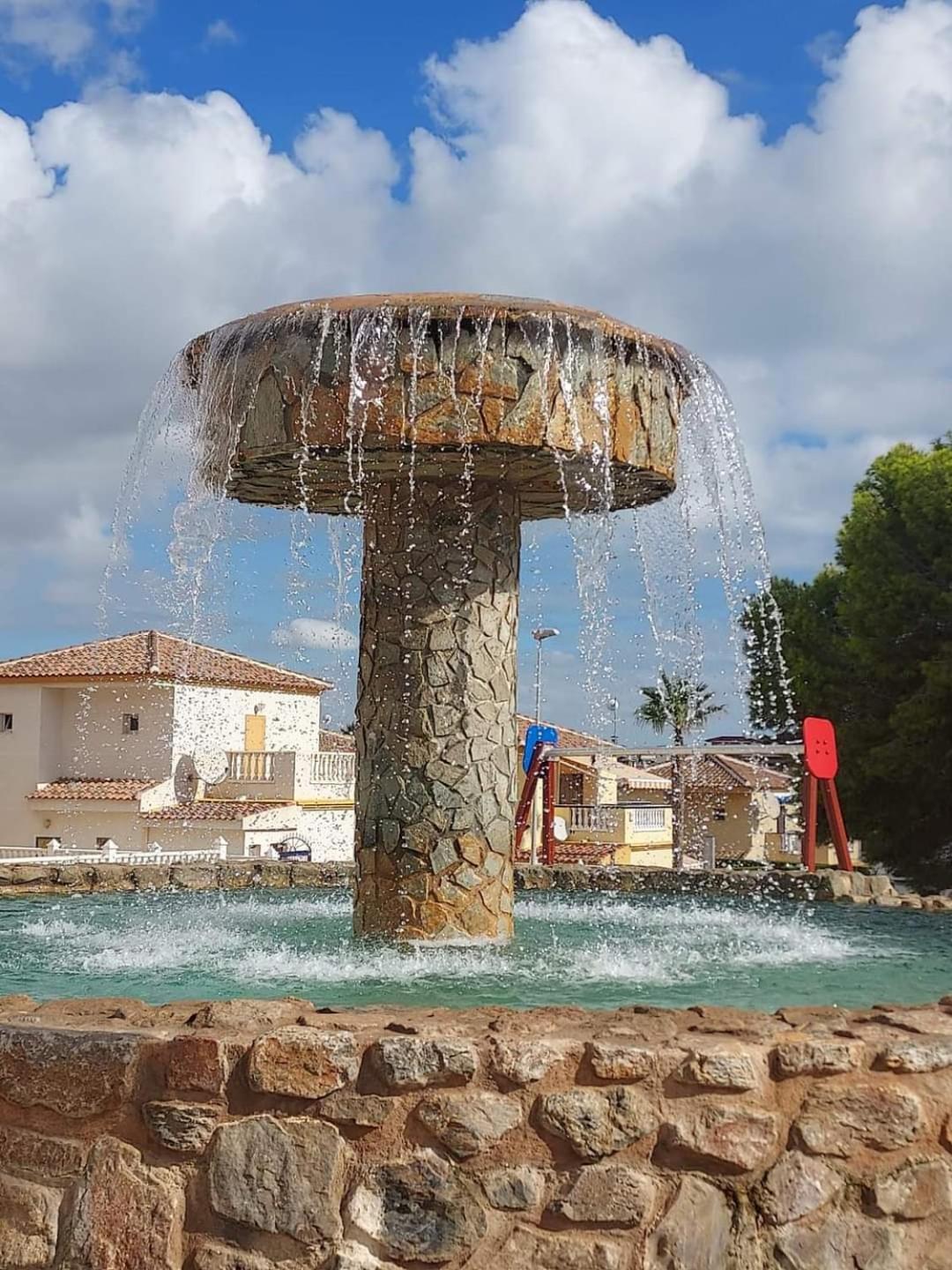 Cozy Apartment In La Mata 5 Minutes From The Beach Buitenkant foto