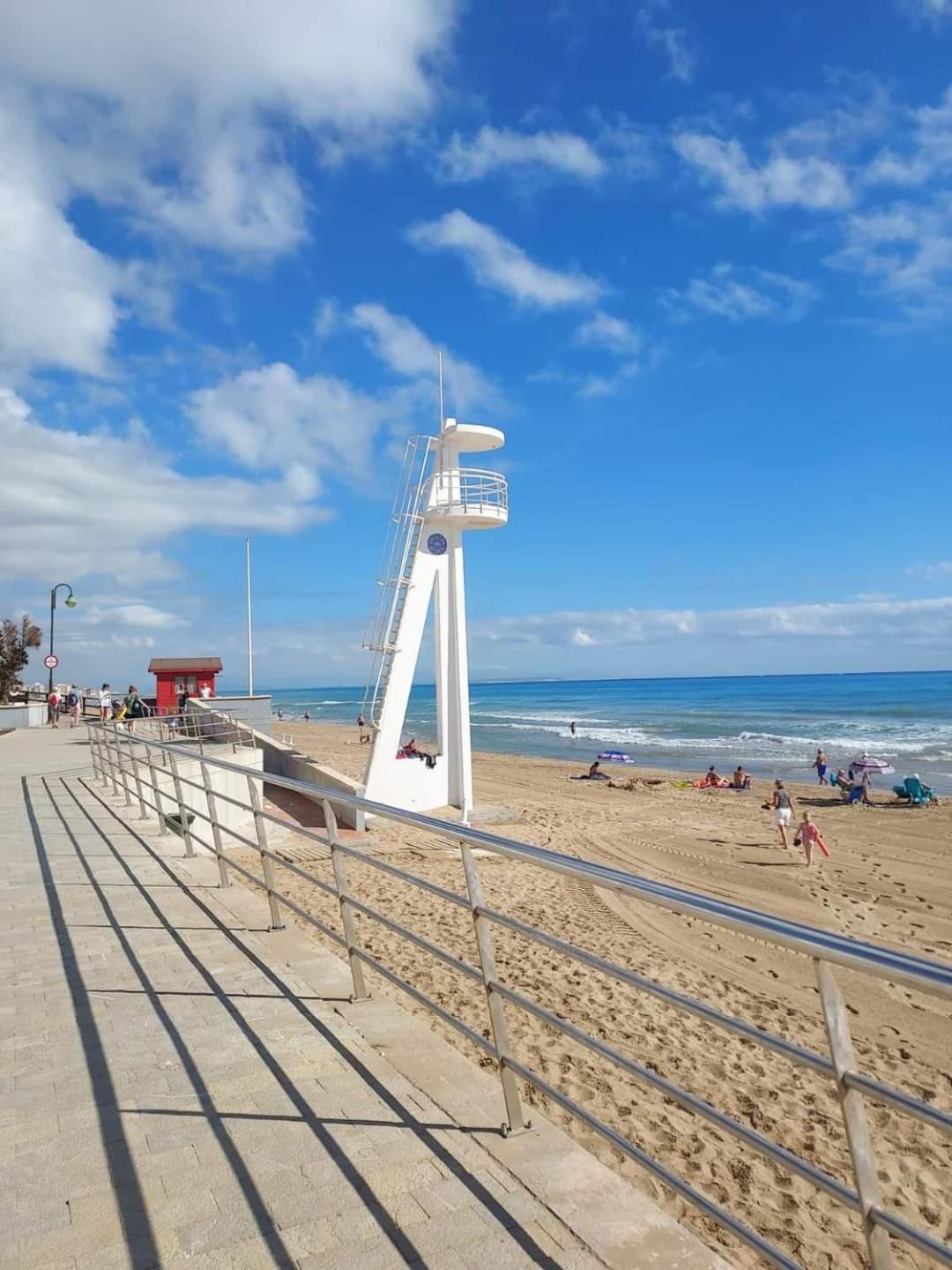 Cozy Apartment In La Mata 5 Minutes From The Beach Buitenkant foto